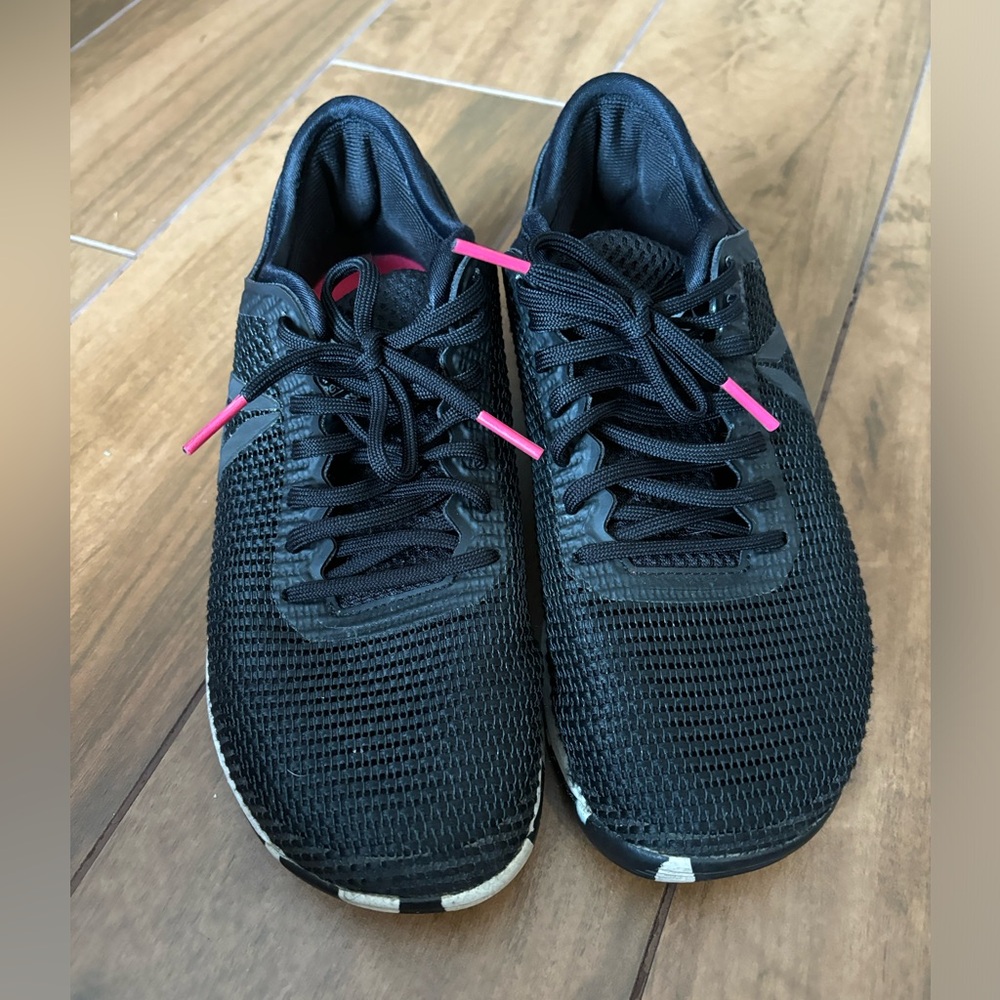 Women’s Reebok CrossFit Shoes USED Size 6